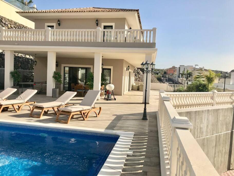 Villa Vista Bella Costa Adeje In Ruhiger Villengegend Mit Meerblick Exterior photo