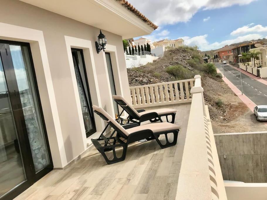 Villa Vista Bella Costa Adeje In Ruhiger Villengegend Mit Meerblick Exterior photo